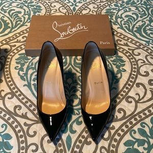 💯 authentic Christian Louboutin Pigalle black patent pumps, size 36.5.